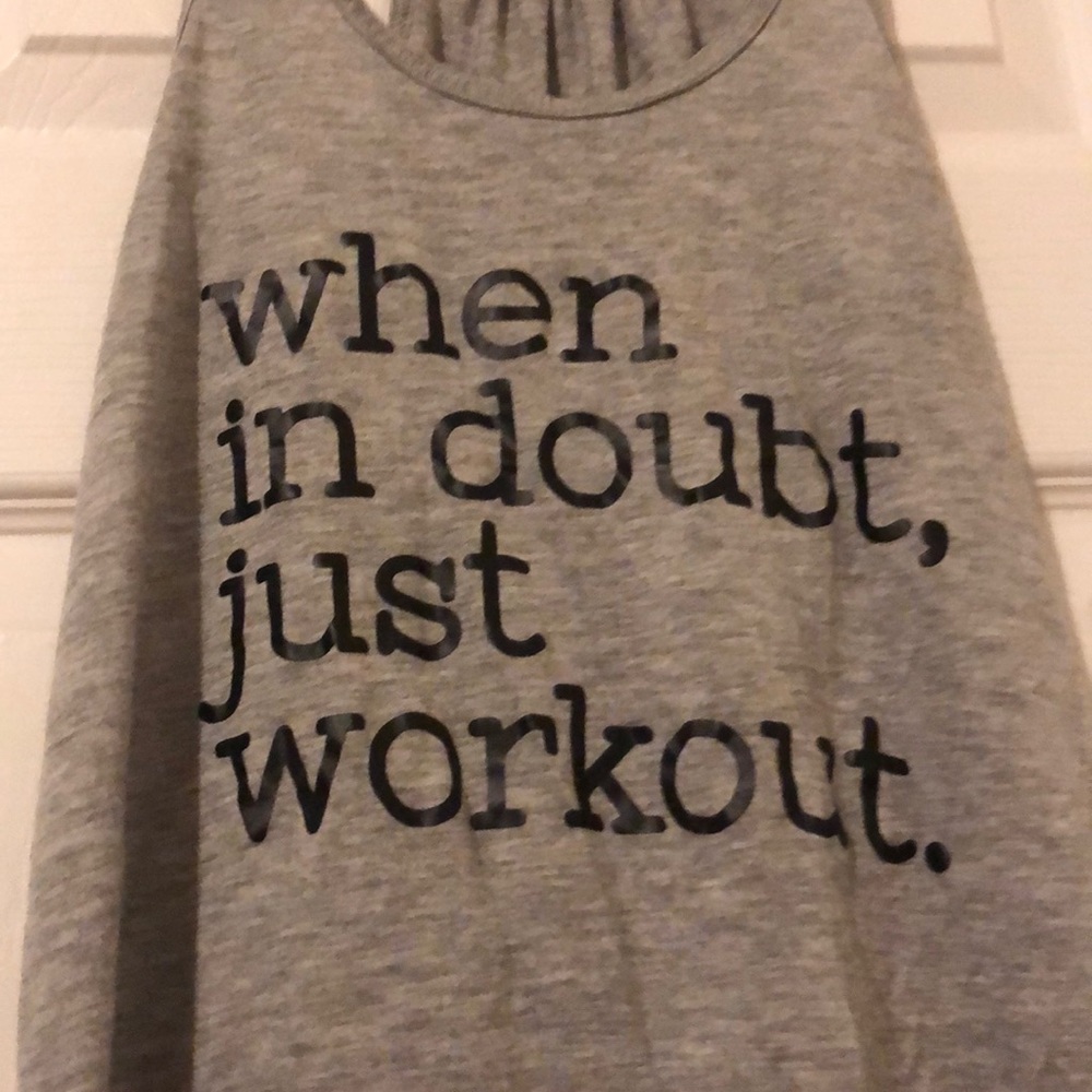 Workout tank top